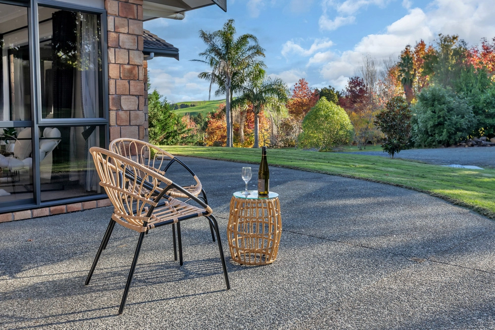Photos of 43 Roydon Drive