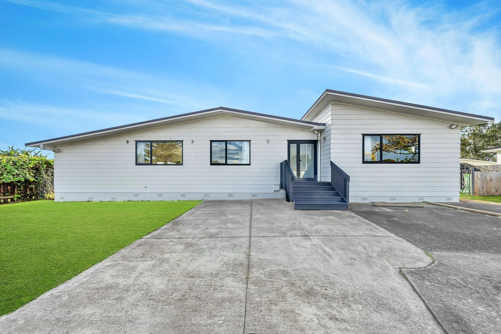 Photos of 12 Sunlands Drive