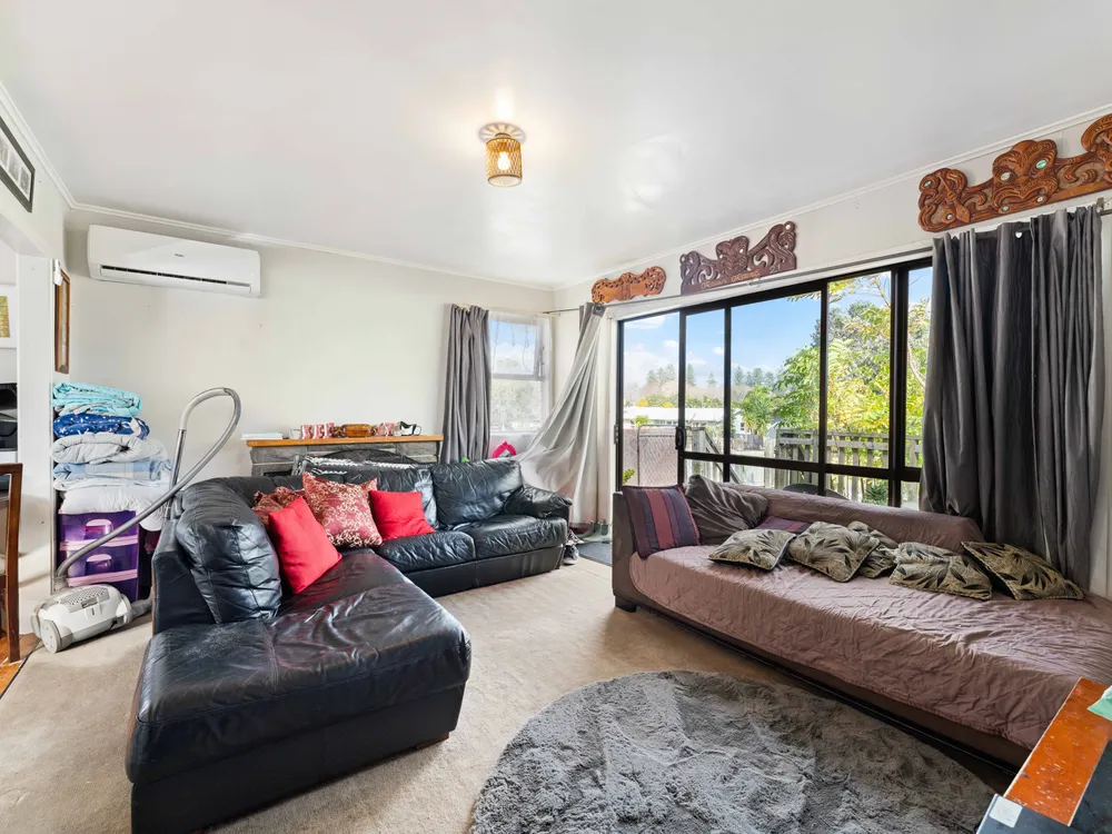 Photos of 11 Winsford Street