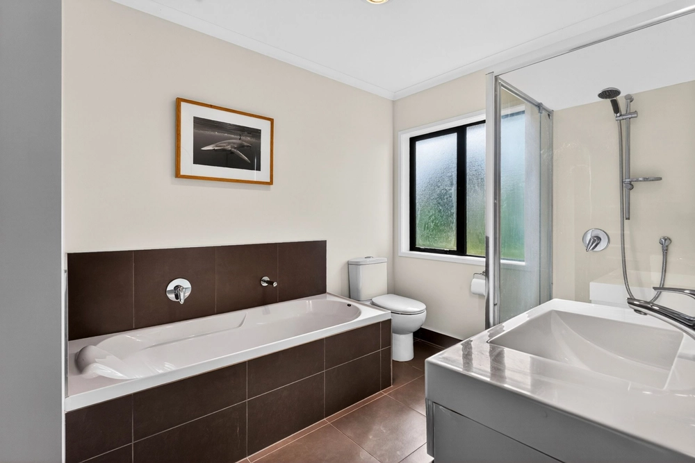 Photos of 5 Buccaneer Court