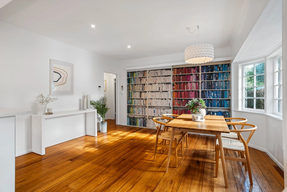 Photos of 1 Rhodes Avenue
