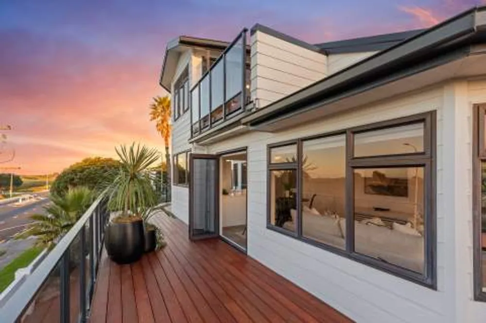 Photos of 368 Papamoa Beach Road
