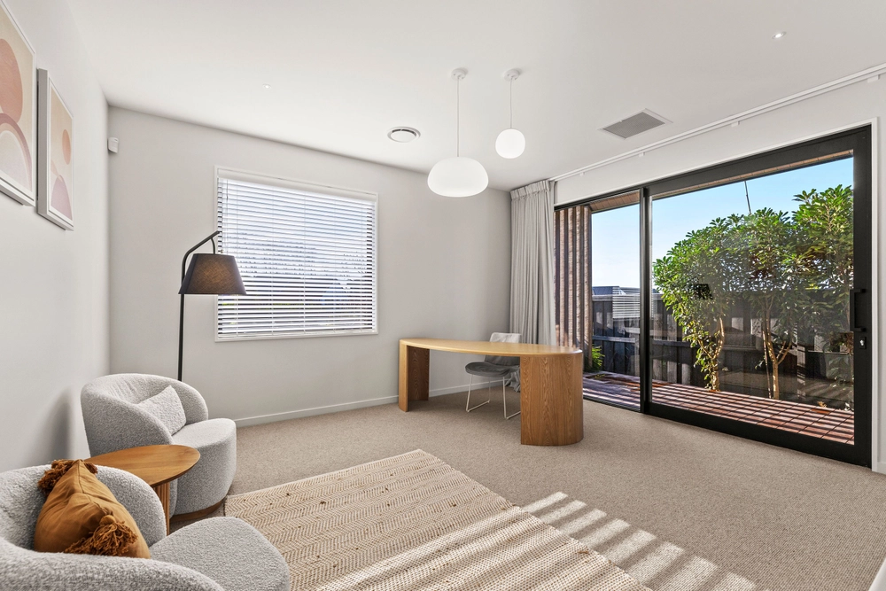 Photos of 121 Claridges Road