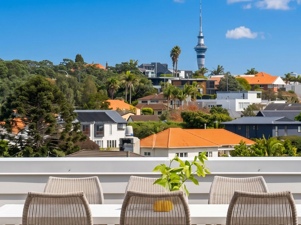Photos of 28A Ngake Street