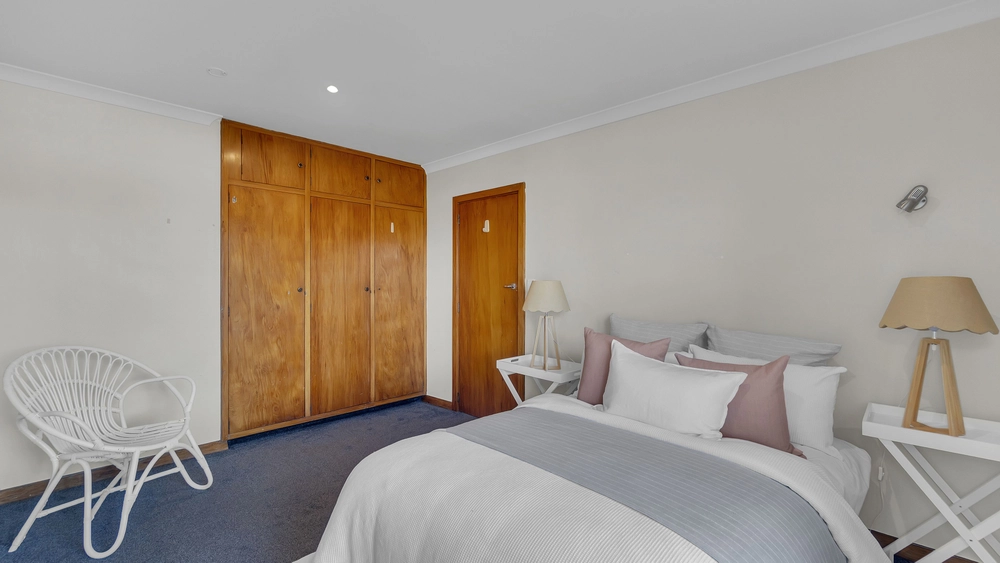 Photos of 13 Hewlings Street