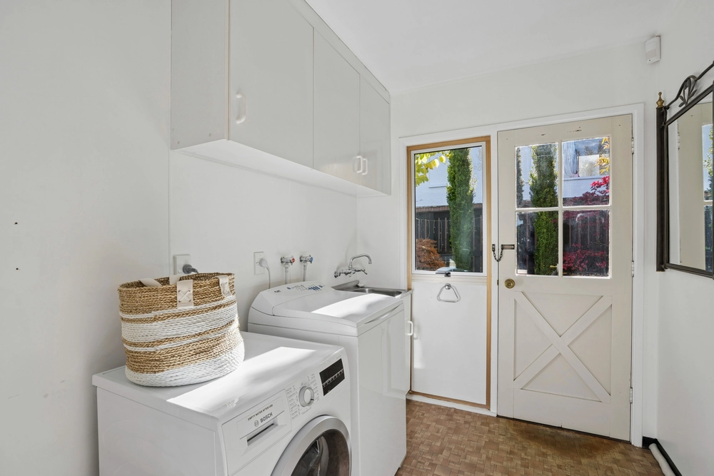 Photos of 19 Hobart Street