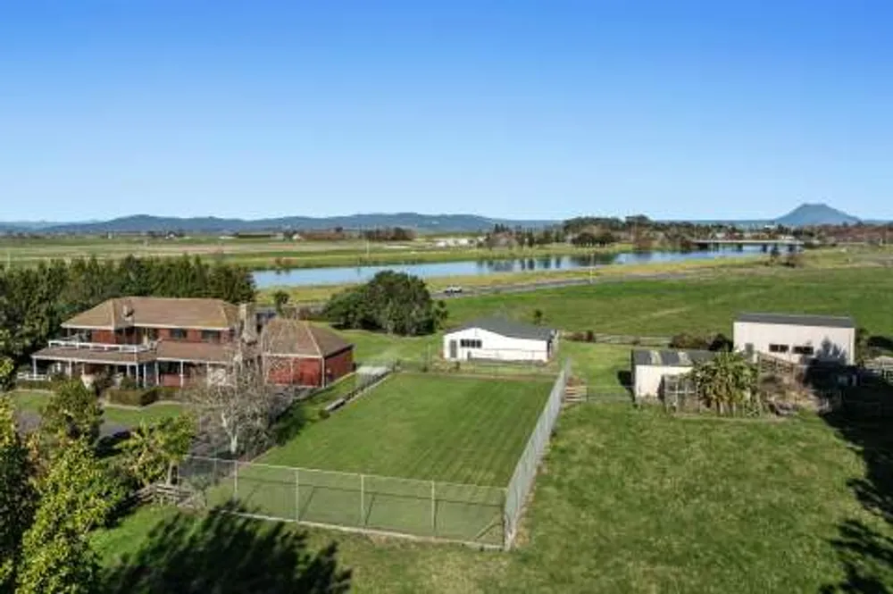 Photos of 9 Moore Road