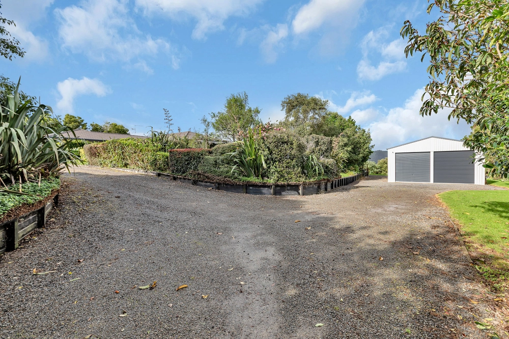 Photos of 431 Apotu Road