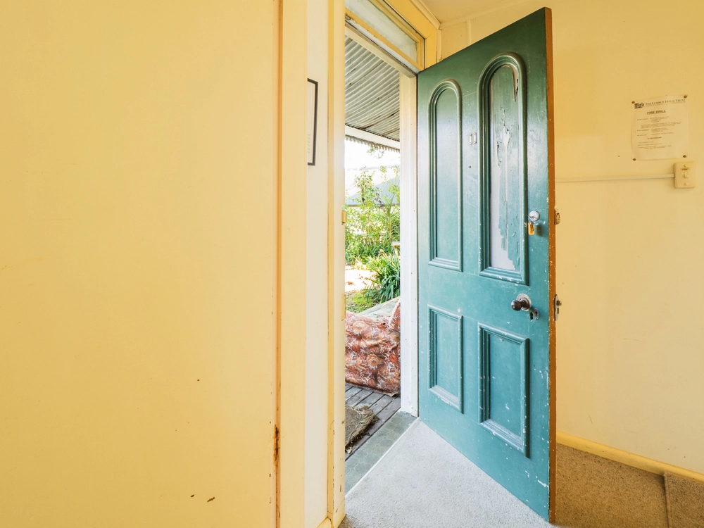 Photos of 11 Rue Balguerie