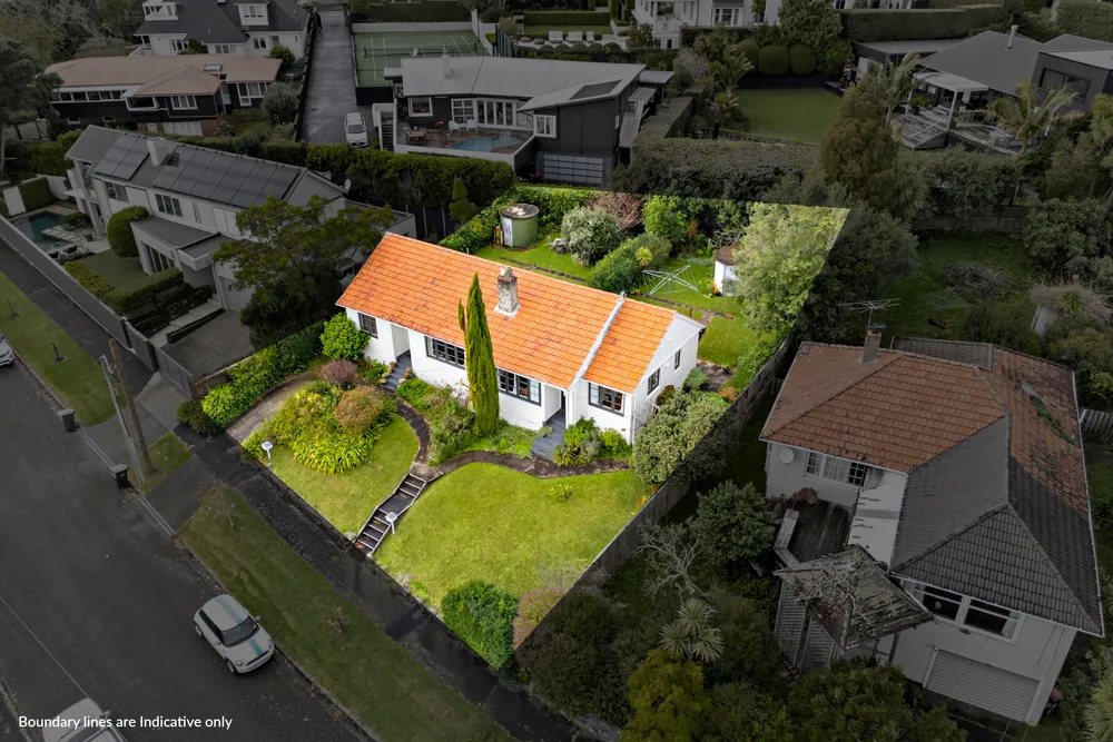 Photos of 61-63 Lingarth Street