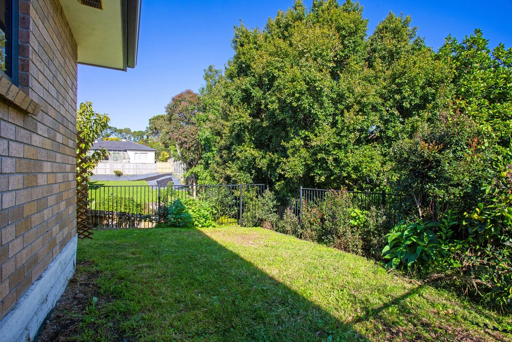 Photos of 16b Kinross Street
