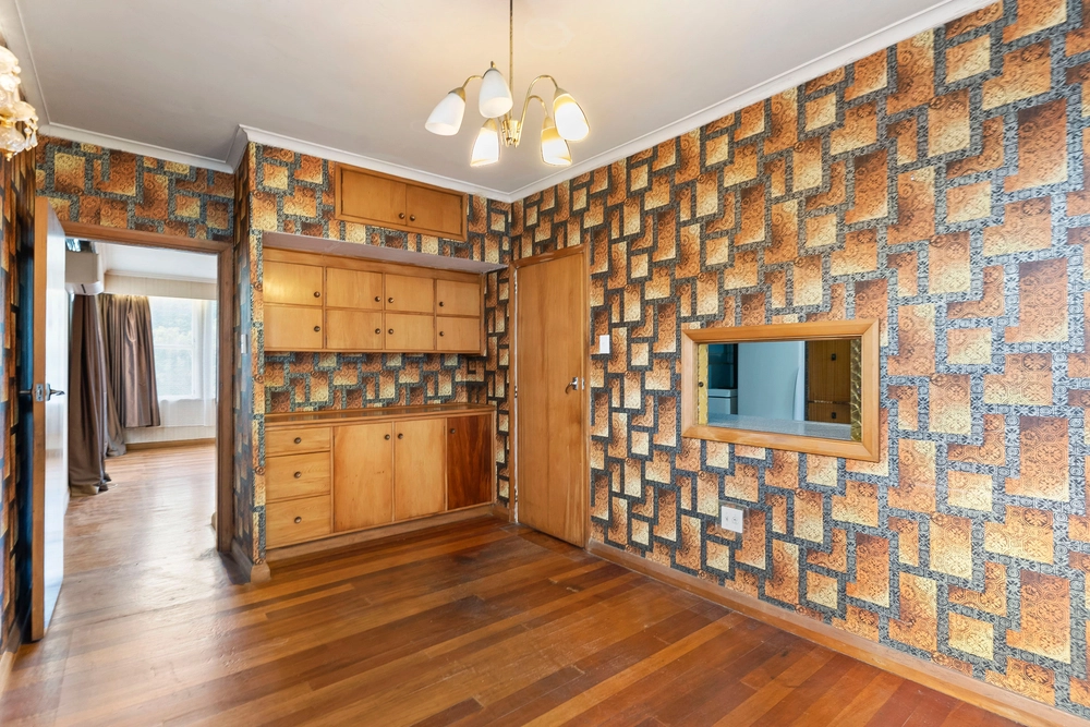 Photos of 9 Bassett Road