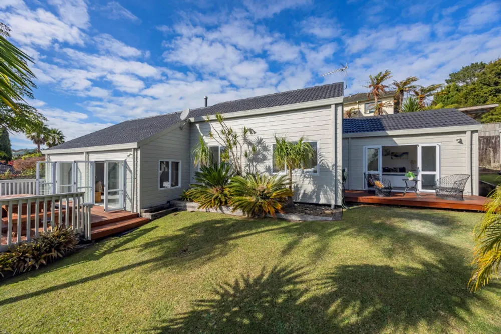 Photos of 5 Bushlands Park Drive