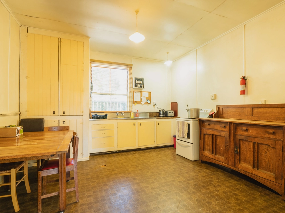 Photos of 11 Rue Balguerie