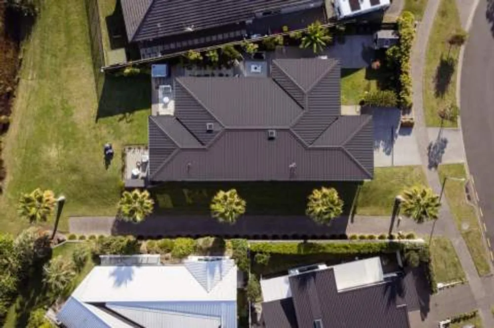 Photos of 33 Montia Close