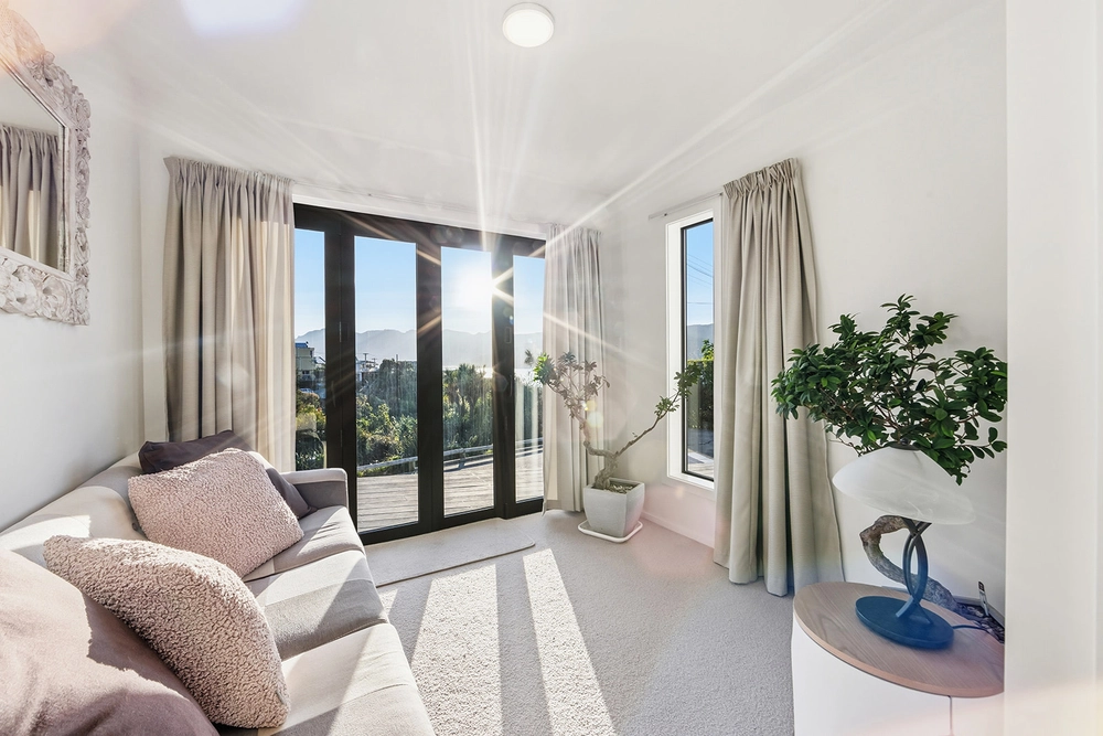 Photos of 30 Te Ara Crescent