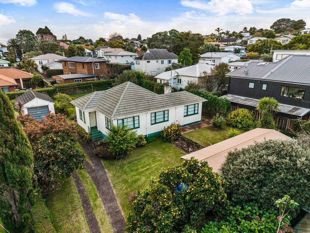 Photos of 48A Athens Road