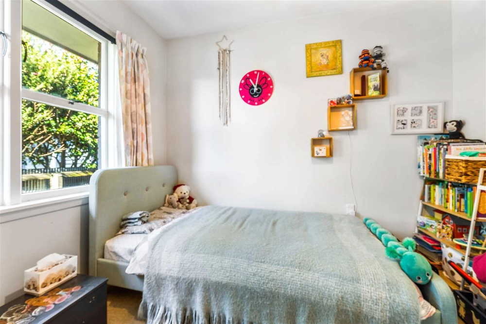 Photos of 9 Shearer Avenue