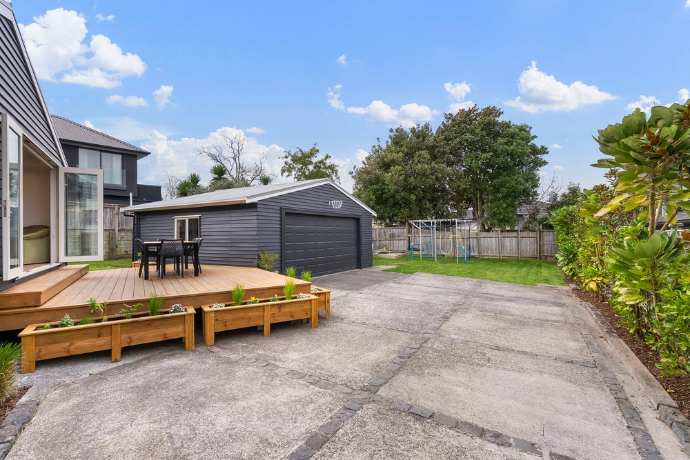 Photos of 4 Lyndhurst Street
