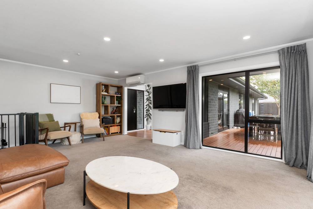 Photos of 586 Trents Road