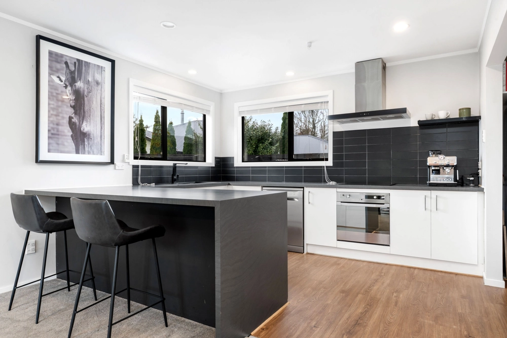 Photos of 586 Trents Road