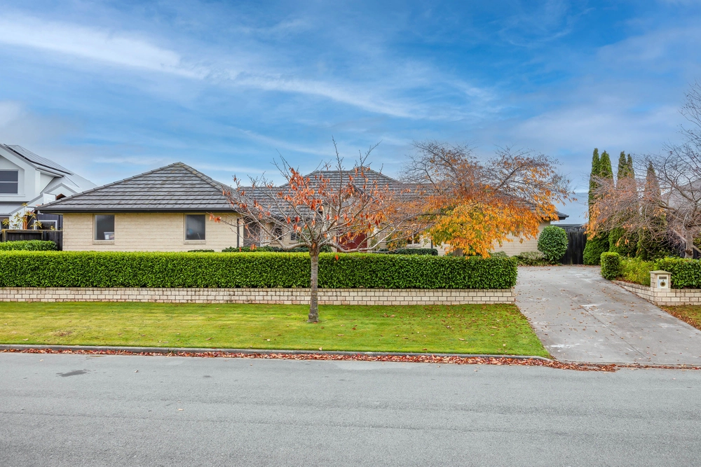 Photos of 4 Belgrave Drive