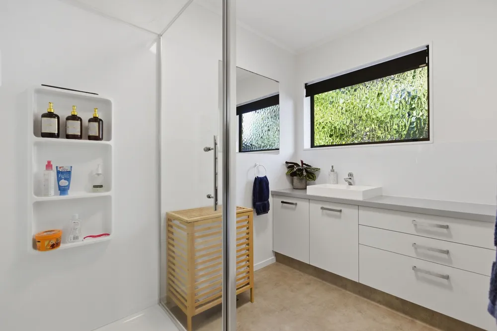 Photos of 72a Oceanview Road