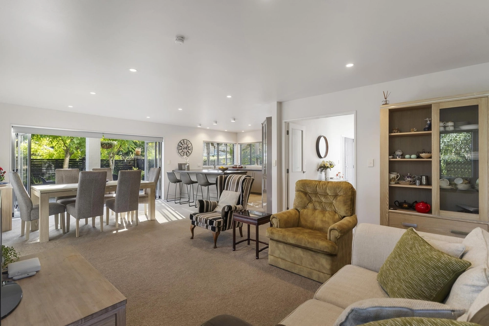 Photos of 44A Bleakhouse Road