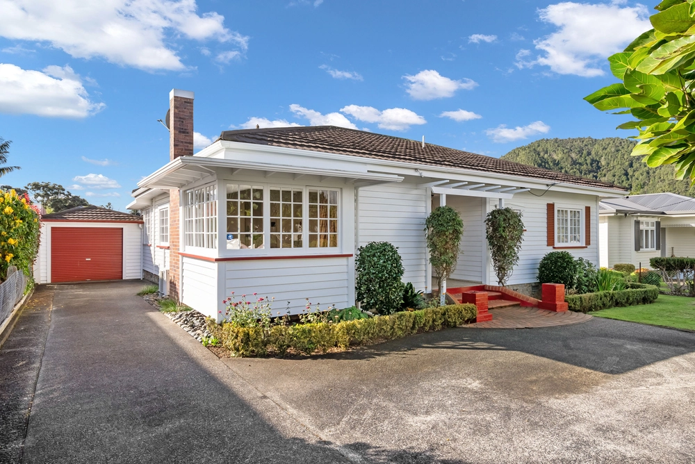 Photos of 17 Shortland Street