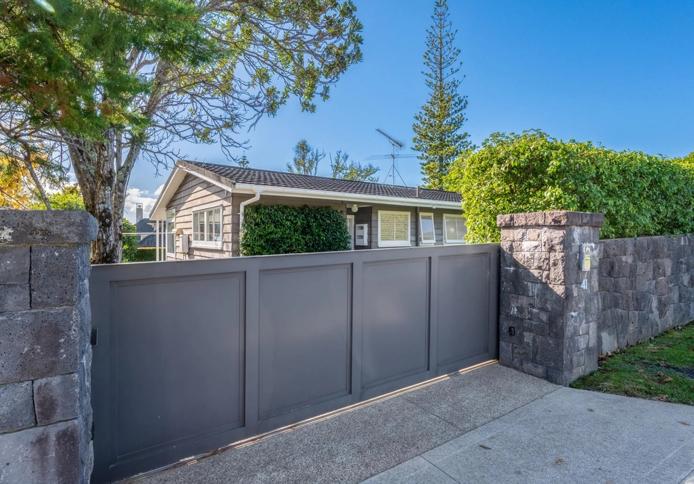 Photos of 41 Seymour Road