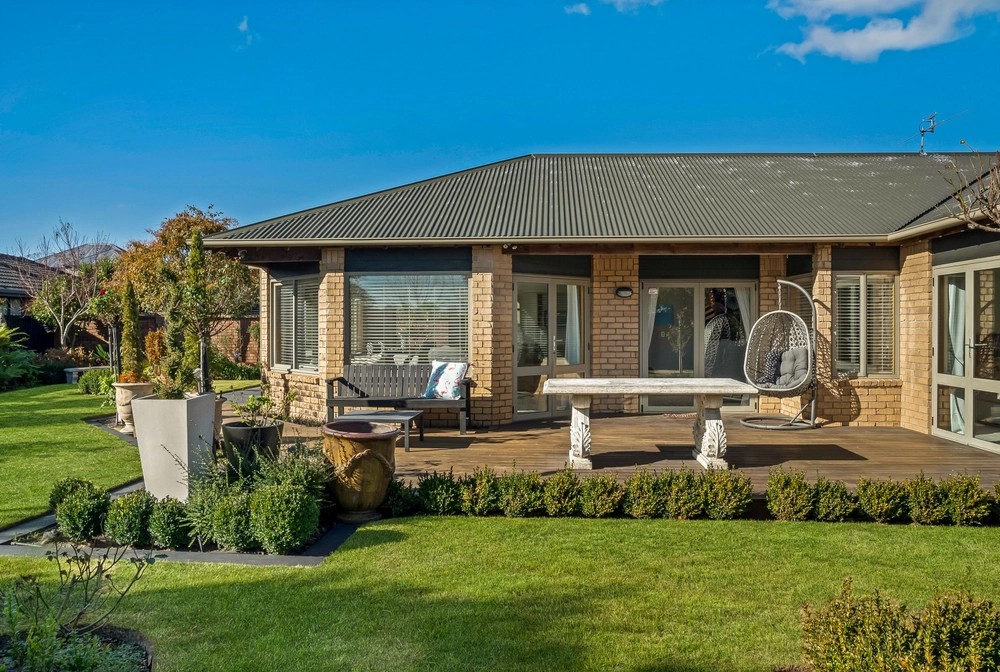 Photos of 76 Fairway Drive