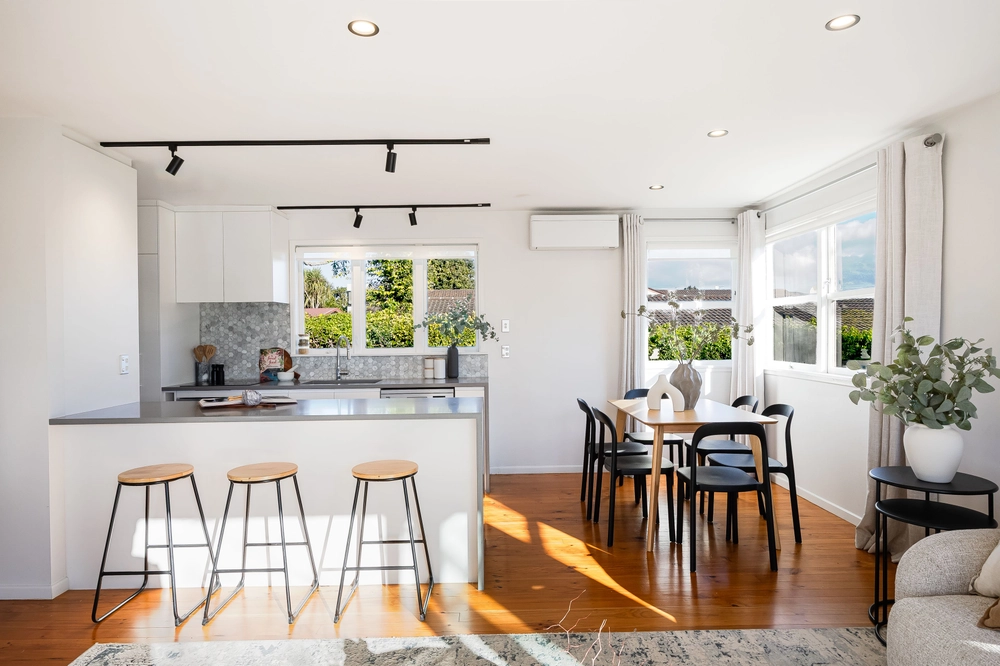 Photos of 35A Marua Road
