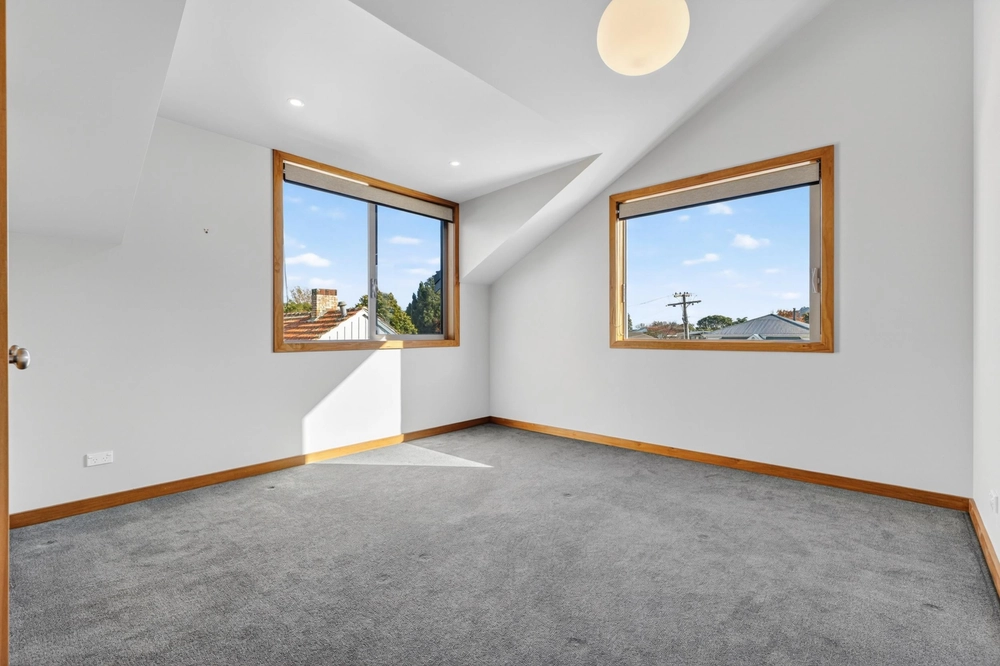Photos of 104 Clarence Street