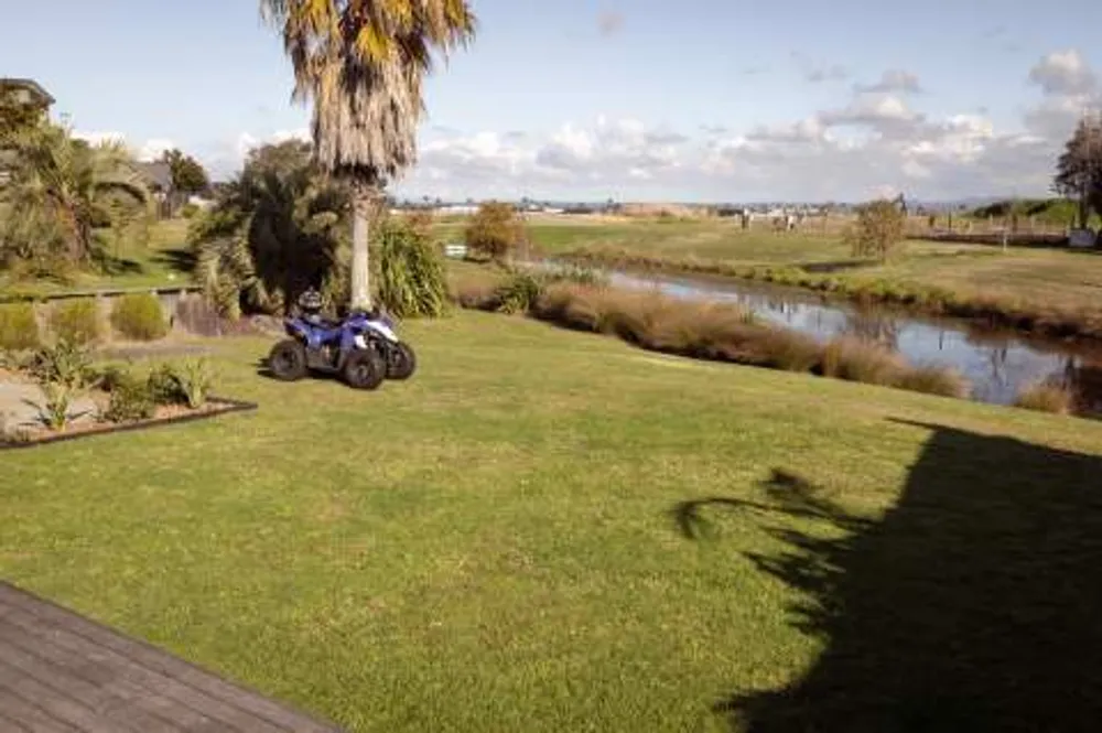 Photos of 33 Montia Close