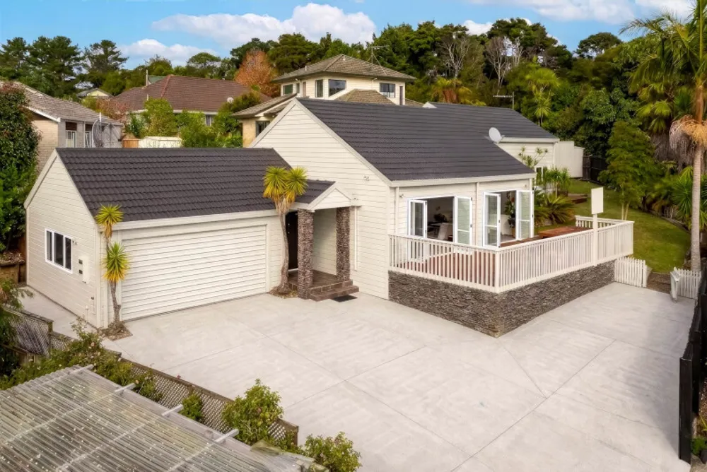 Photos of 5 Bushlands Park Drive