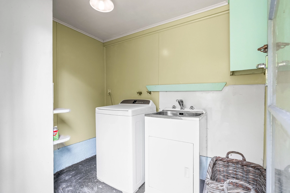 Photos of 4 Boundary Road