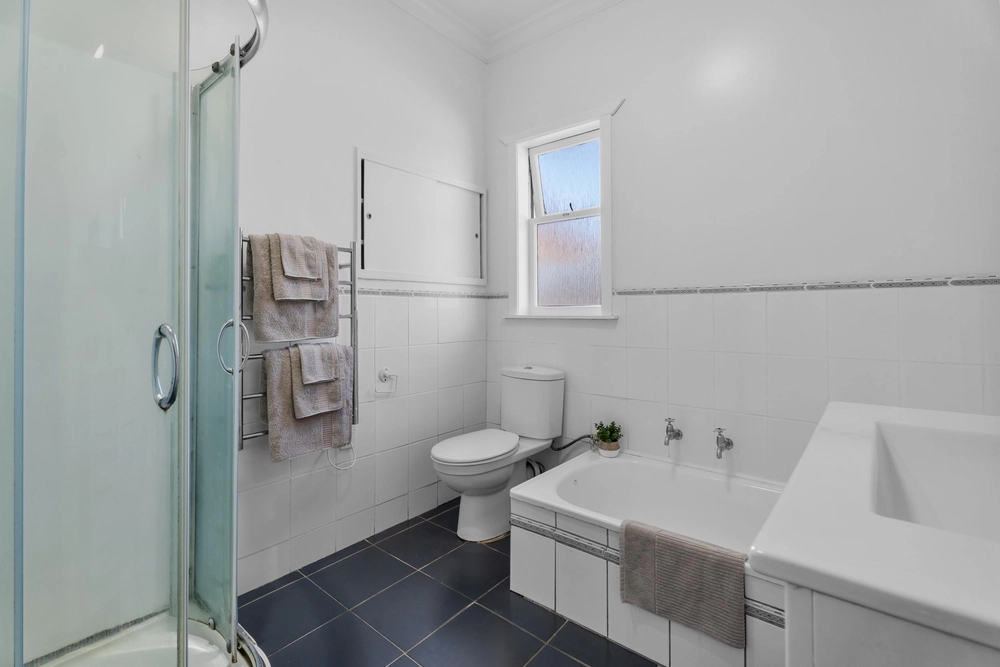 Photos of 13 Akarana Avenue