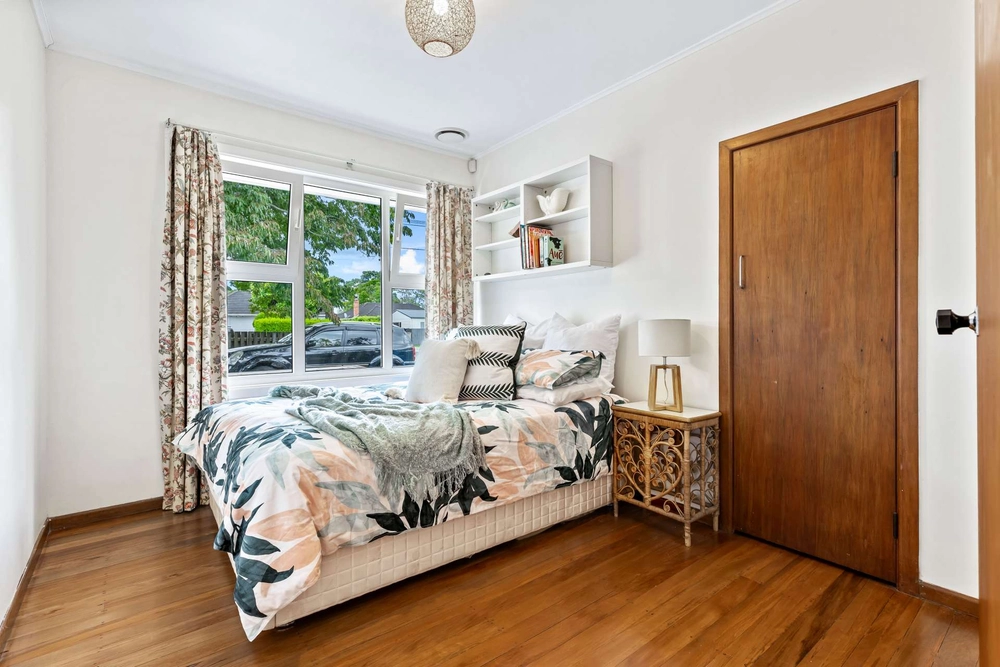 Photos of 34 neil avenue te