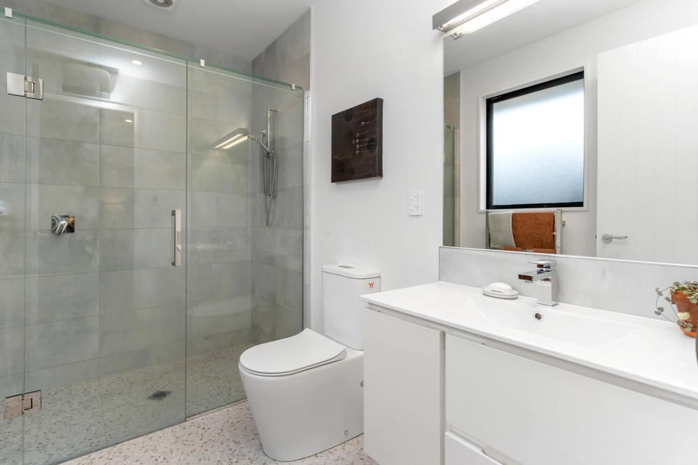 Photos of 10 Spalling Road