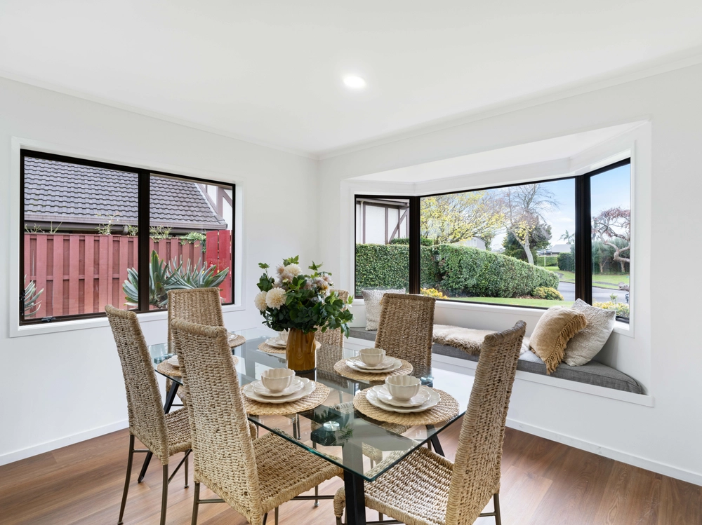 Photos of 16 Westholm Way