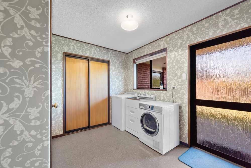 Photos of 3 Raeburn Place