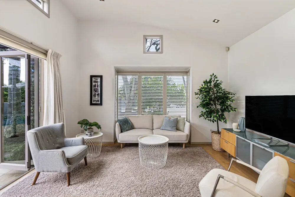 Photos of 2/2 Clifton Road