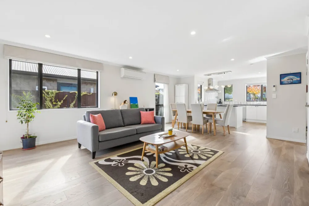 Photos of 6 Pakaraka Drive
