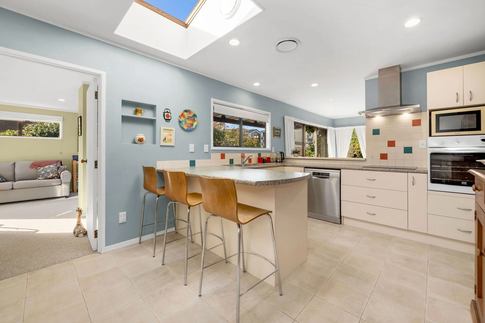 Photos of 2 Mark Edward Drive
