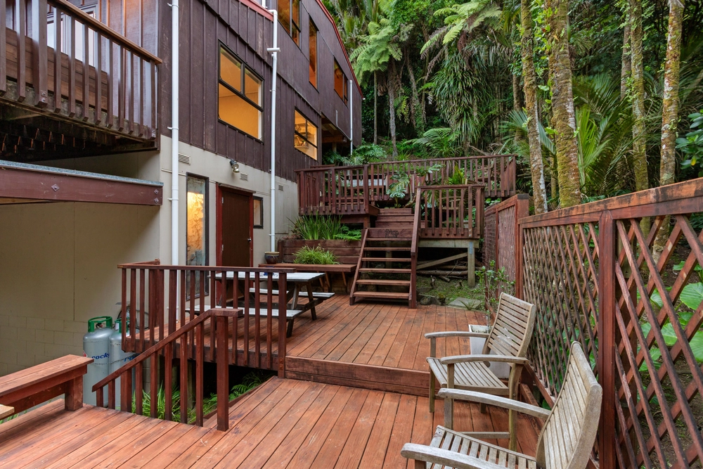 Photos of 54 Wood Bay Road