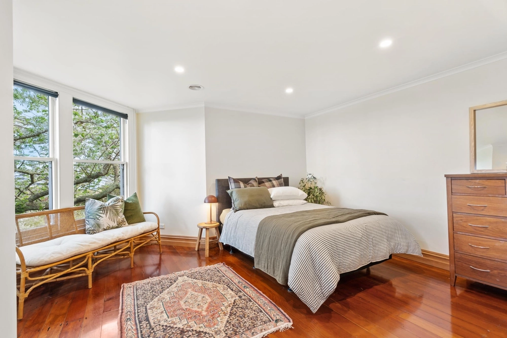 Photos of 6 Thompson Road
