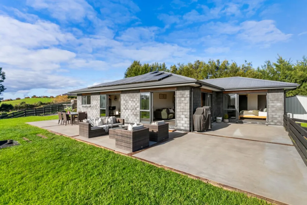 Photos of 97 Vineyard Road