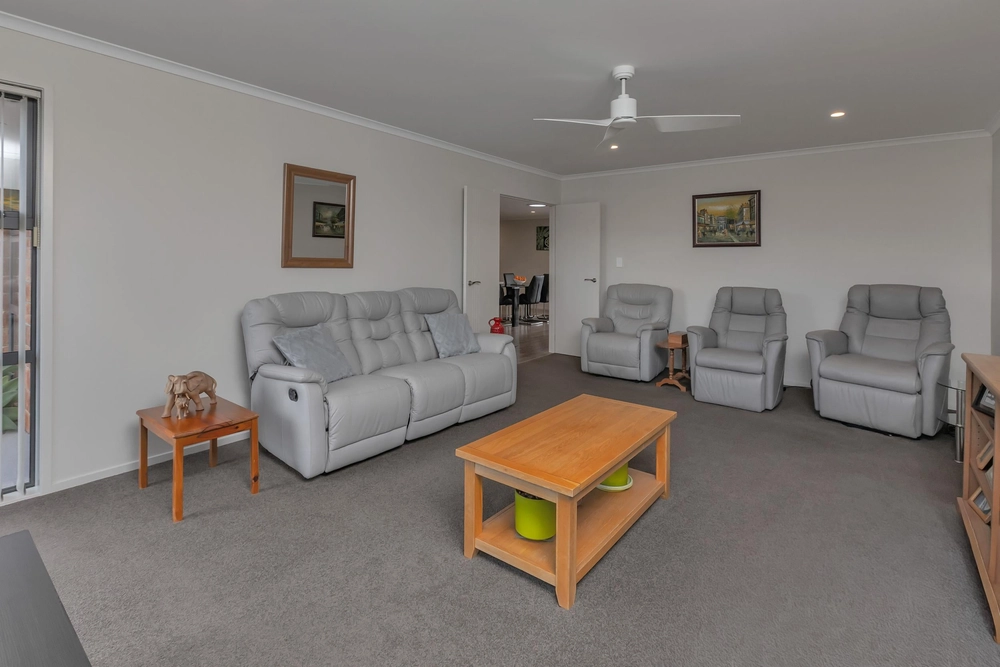 Photos of 5 Sando Way