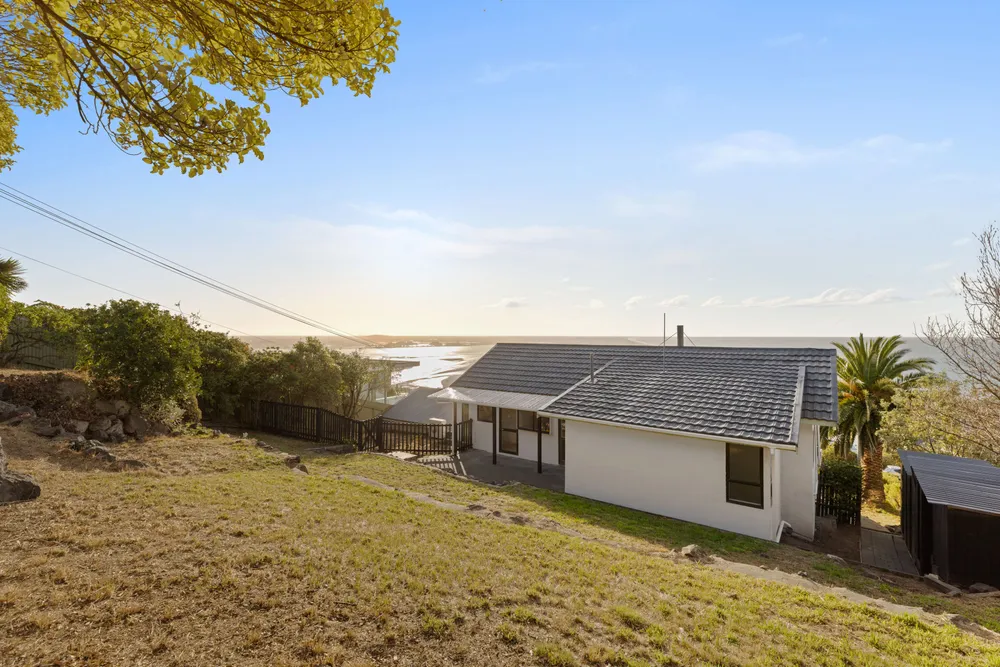 Photos of 33 Tuawera Terrace