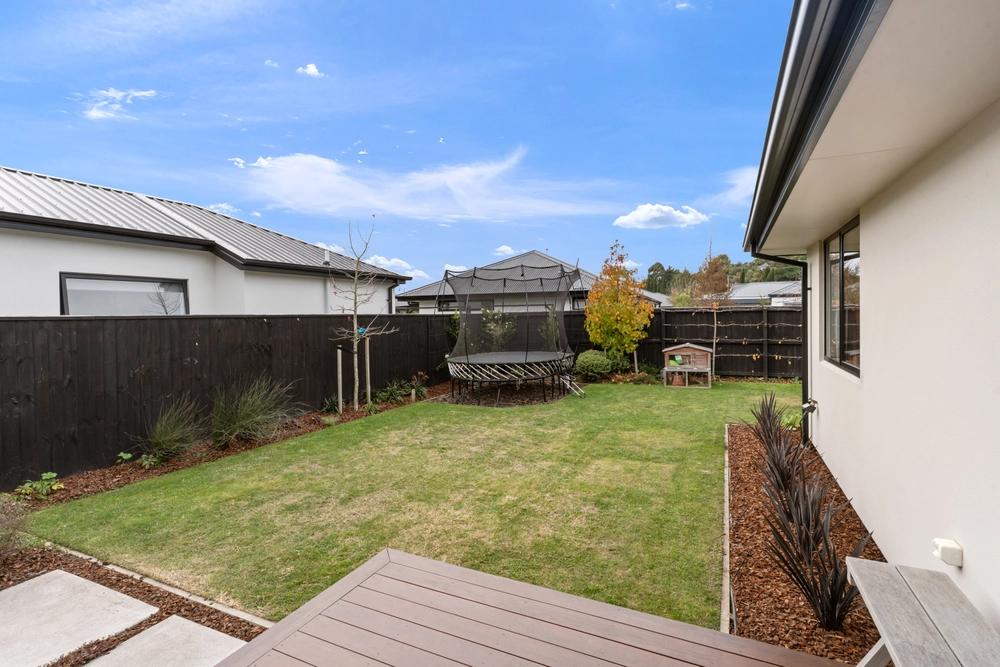 Photos of 10 Spalling Road